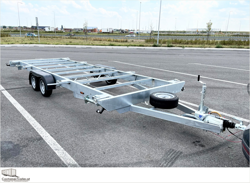 Anhanger für 10 und 20 Fuss Container PKW